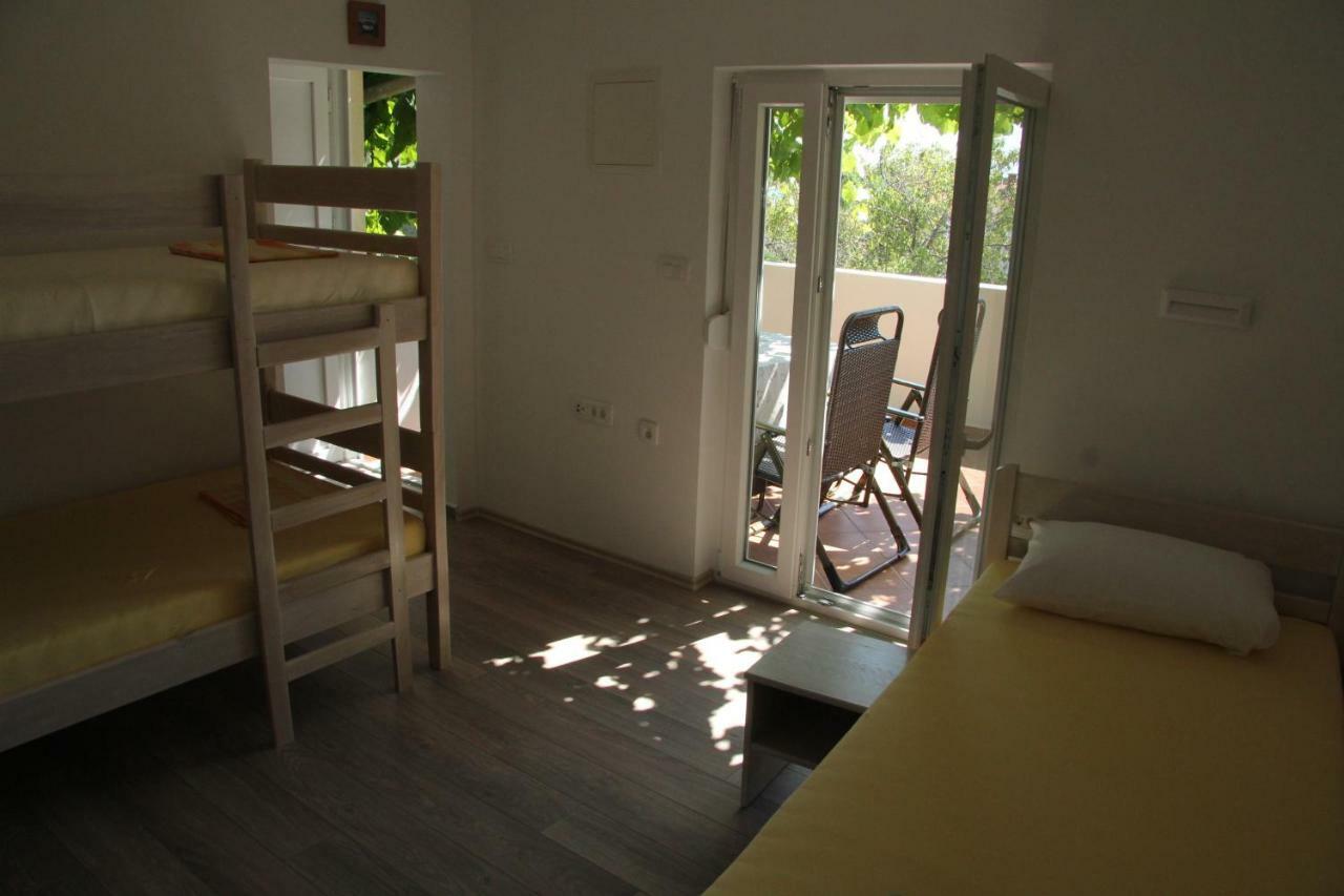 Novalja Inn 2 Luaran gambar