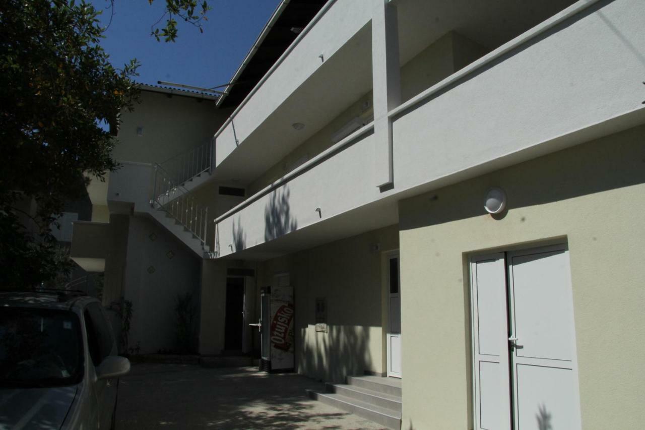 Novalja Inn 2 Luaran gambar